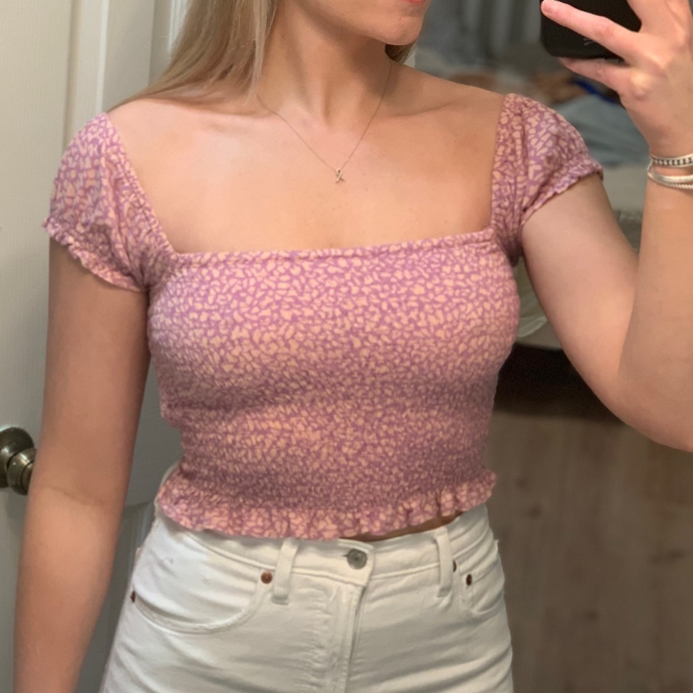 Billabong pink crop top